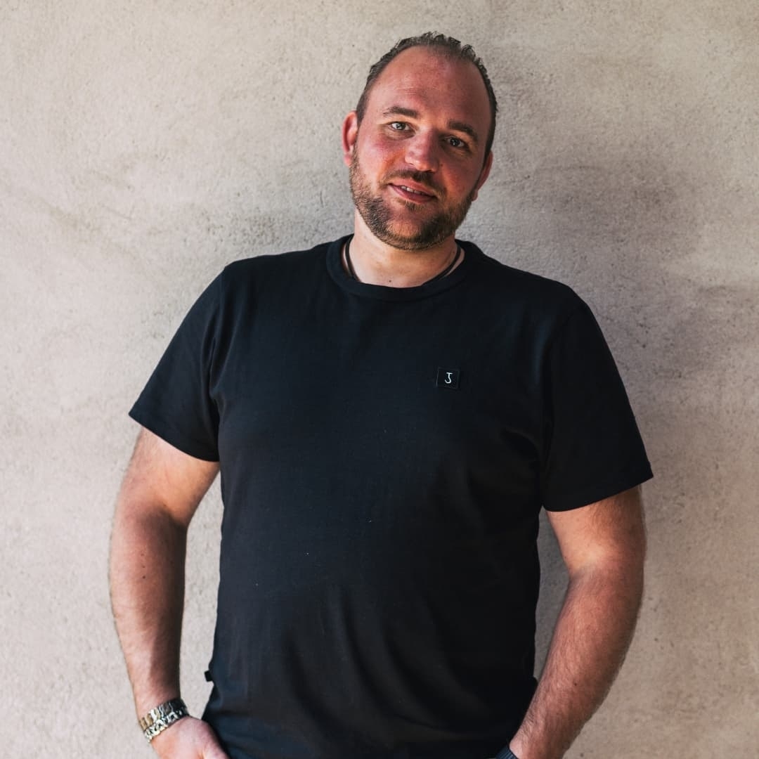 Harold Engelen van Grenzeloos Gastvrij, gespecialiseerd in strategie, zichtbaarheid, keukenmanagement en rendement voor horecaondernemers