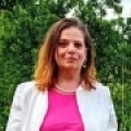 Sandra, horecaondernemer, vertelt hoe Harold en Lisette van Grenzeloos Gastvrij haar bedrijf persoonlijk en gericht hebben geholpen met groei en structuur in haar onderneming