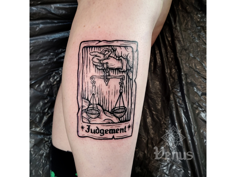 hannon tattoos kortrijk tarot kaart 'judgement' tattoo in etch stijl