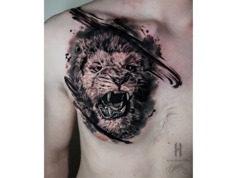 Leeuwen kop realisme tattoo