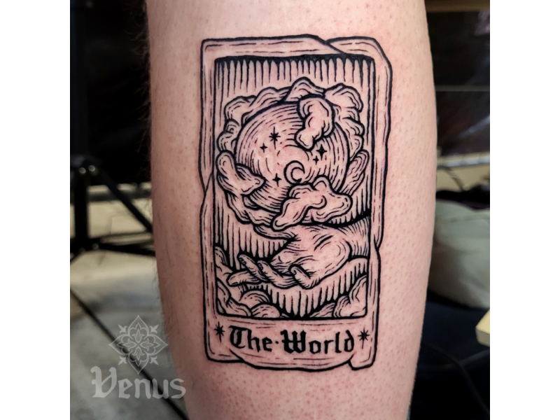 tattoo van tarotkaart the world