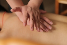 Therapeutische Massage bij Healthy Body Lounge