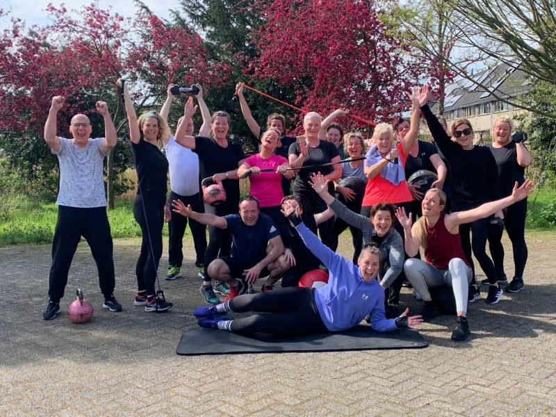 Buiten training Outdoor trainen Fitness Sportschool Heiloo Alkmaar