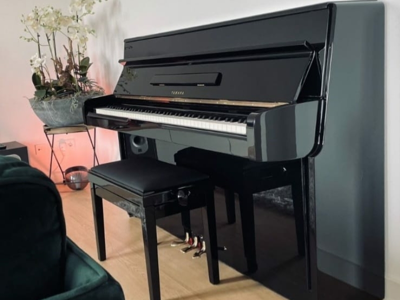 Piano laten spuiten