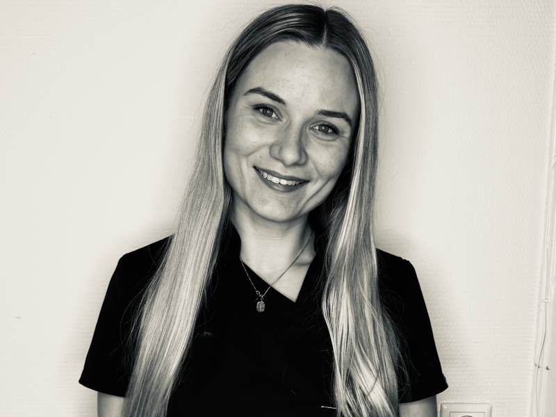 Specialiste in opleiding Kim