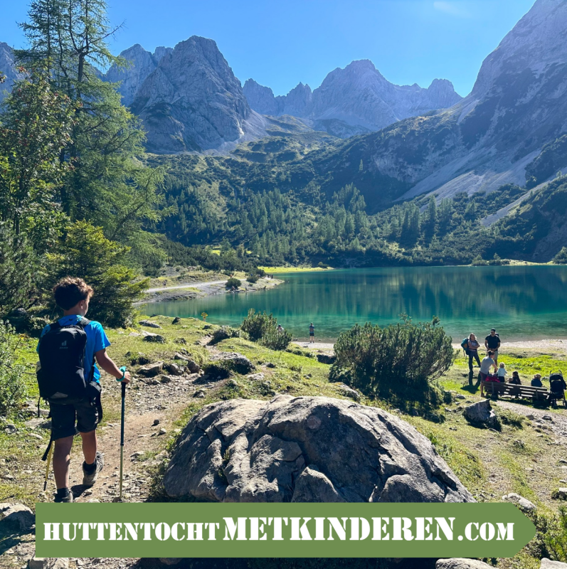 huttentocht-met-kinderen-berghut-welke-huttentochten-gezin-oostenrijk-tirol-op-tijd-boeken-wanneer