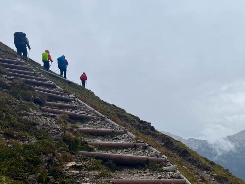 huttentocht-met-kinderen-oostenrijk-tirol-seefeld-3-4-5-dagen-tips-route-hans-en-nel-bergwandelen-zomervakantie-146-1