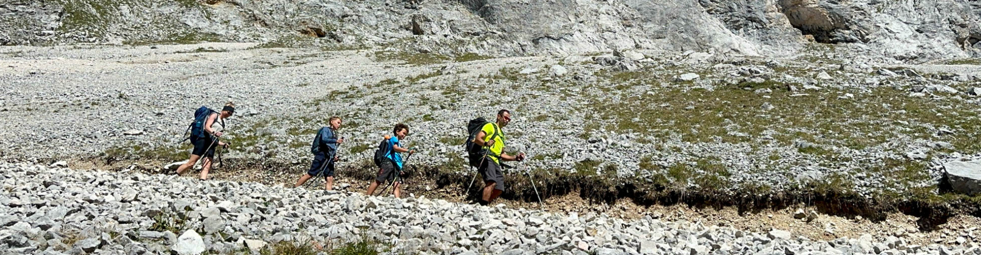 huttentocht-met-kinderen-oostenrijk-tirol-seefeld-3-4-5-dagen-tips-route-hans-en-nel-bergwandelen-zomervakantie-van-hut-naar-hut