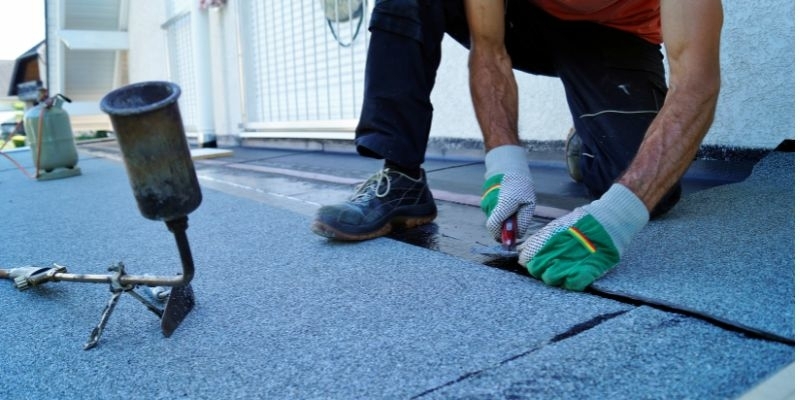Kosten plat dak plaatsen dakdekker