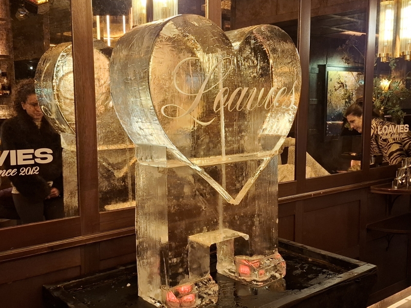 IJssculptuur met luge Luge ijs