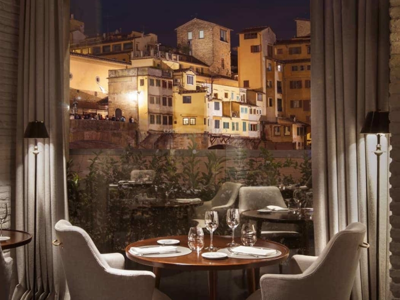 © Hotel Lungarno, Florence
