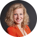 Laura van der Waal