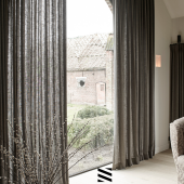 Licht doorlatende gordijen Gordijnen in de woonkamer