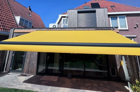 Ipanema zonnescherm voor het terras Zonnescherm voor de tuin.