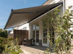 Schaduw op het terras met de Ipanema Schaduw in huis me de Ipanema