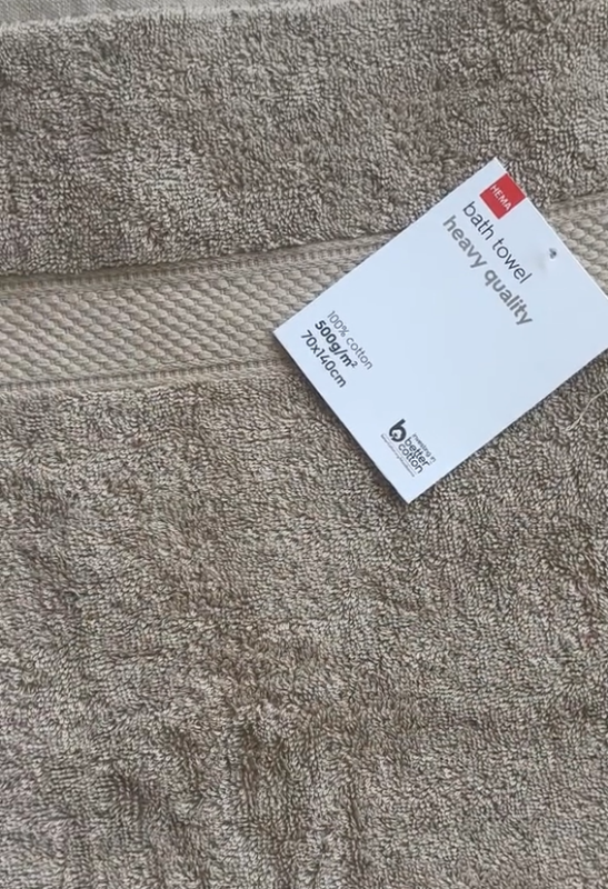 HEMA handdoeken zware kwaliteit  in taupe getest