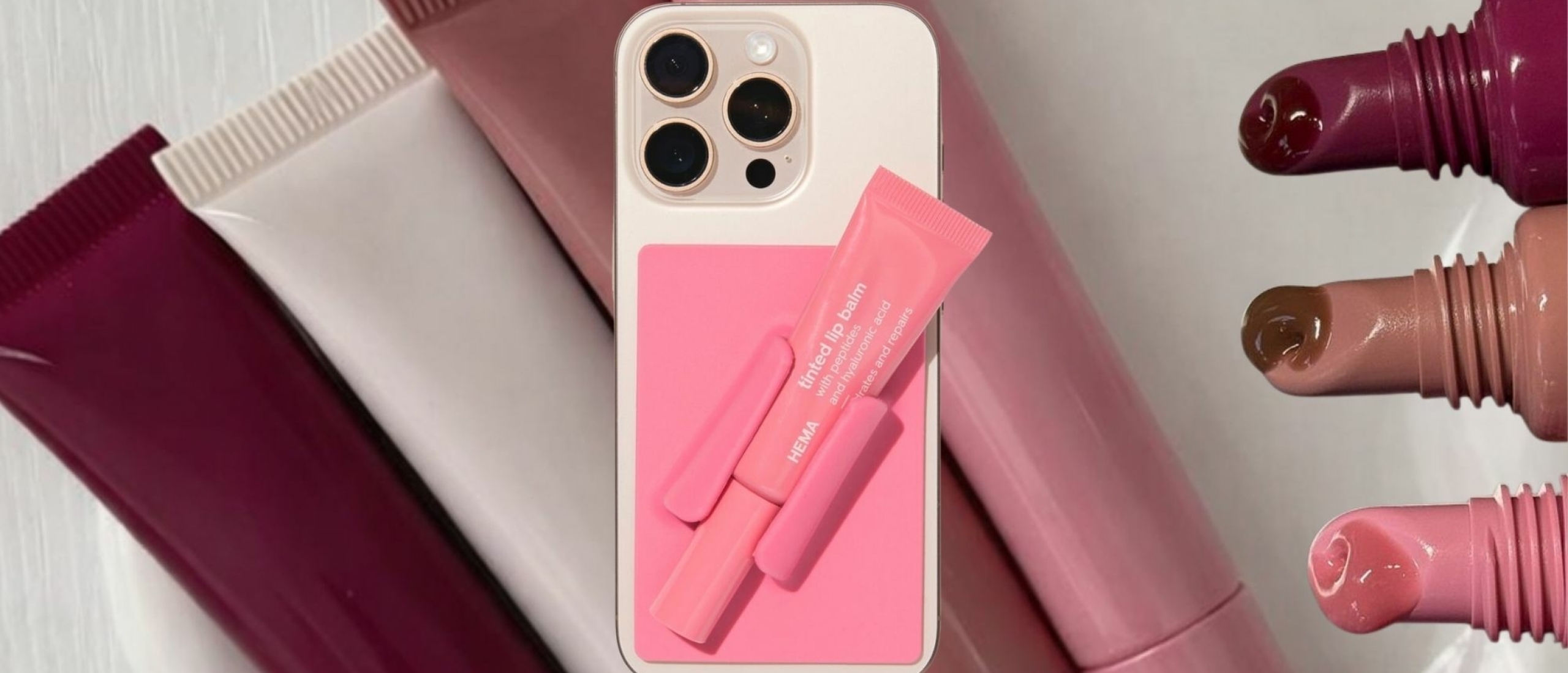 HEMA lipglosshouder van €2,99 is de Rhode-dupe van nu