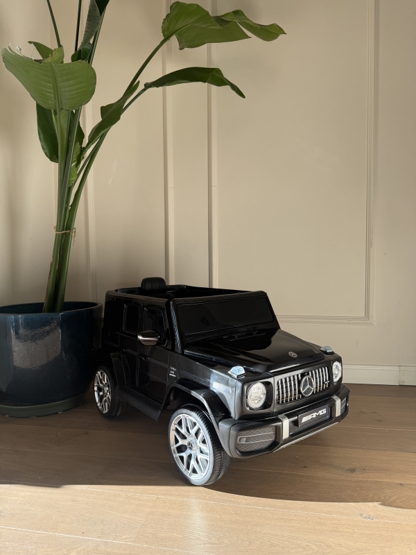 Review Mercedes-Benz AMG Kinderauto van Action Kinderauto Mercedes met werkende koplampen, Action