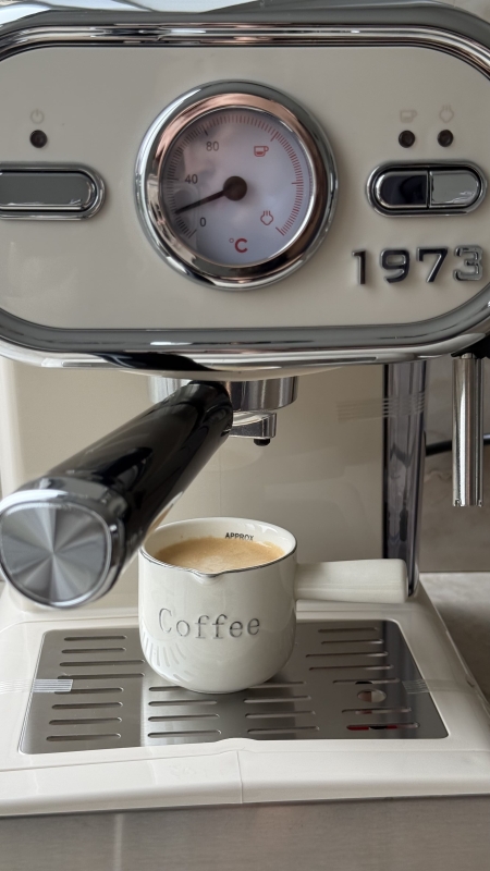 Lidl komt met Smeg dupe retro keukenapparaten