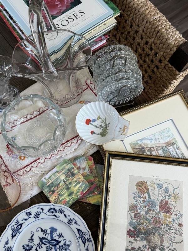 Kringloopwinkels voor vintage servies en keukengerei