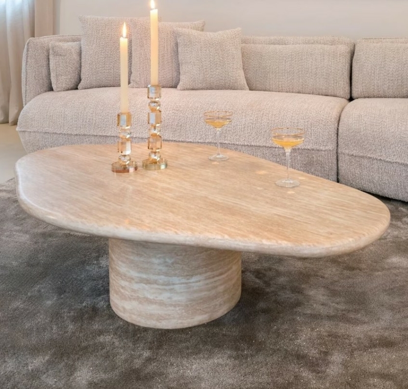 organische salontafel travertin look