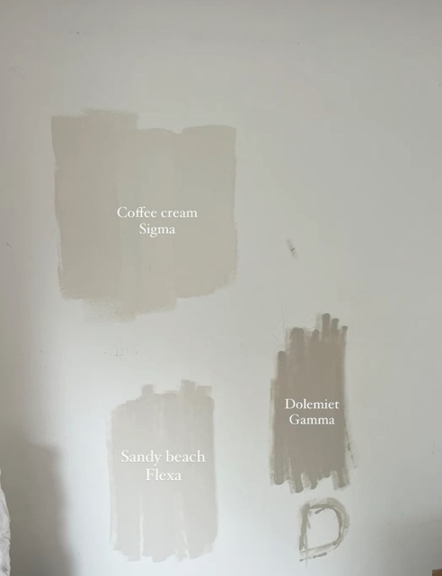 Beige muurverf testen met verftester