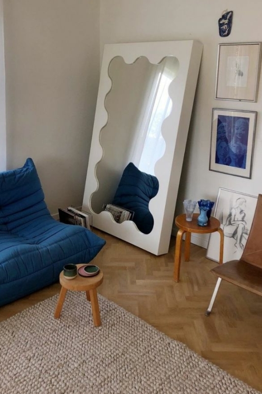 De wavy spiegel van Gustaf Westman