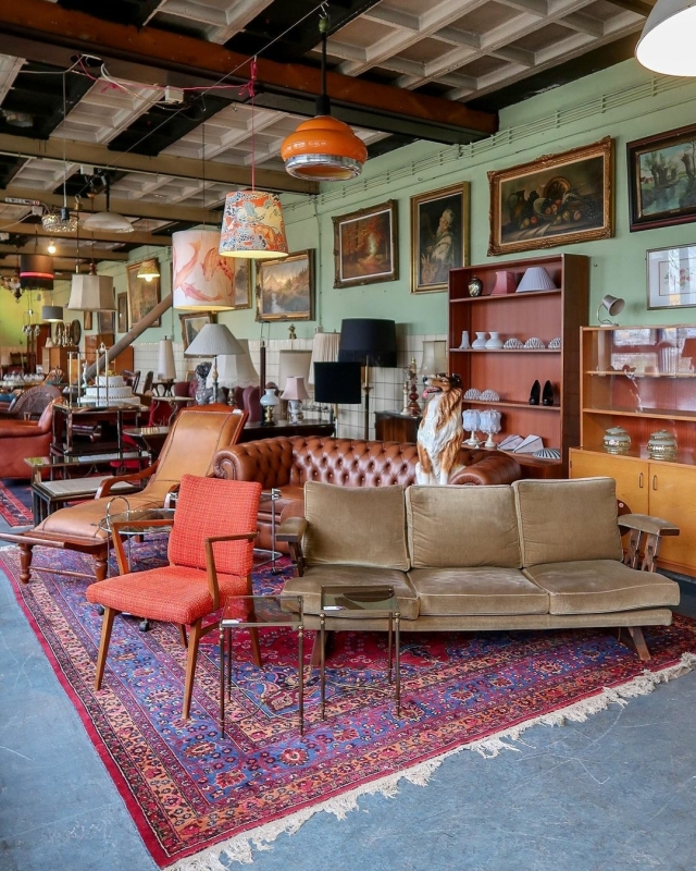 mooiste woonwinkels in Amsterdam: Van Dijk & Ko Vintage loods