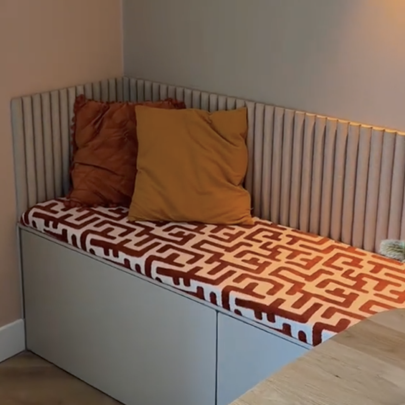 DIY eettafel bank met opbergruimte met IKEA kasten
