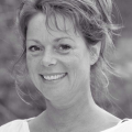 Revieuw Simply Genius - Sylvia Houtveen