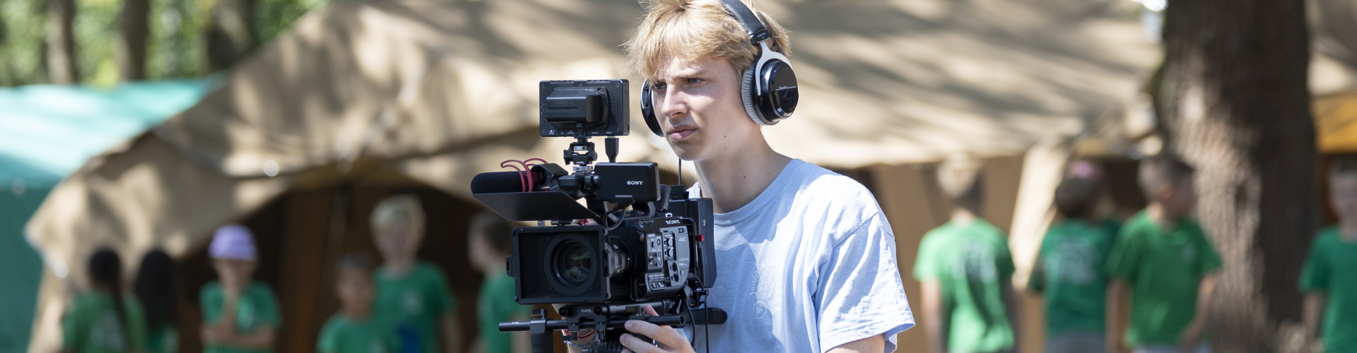 Videoteam aan het werk Videoteam aan het werk