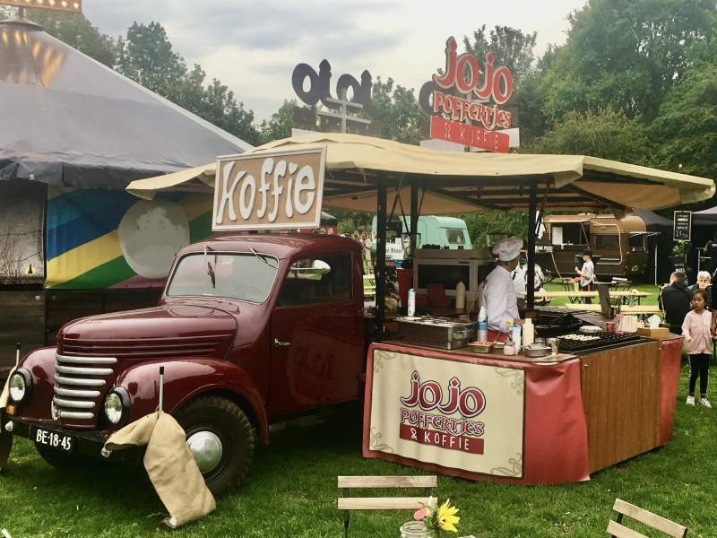 Koffie foodtruck huren Koffiekar huren barista