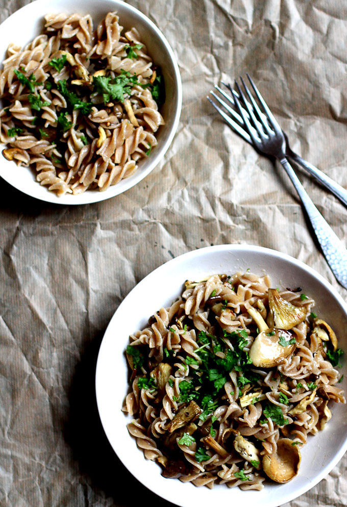 pasta-paddestoelen-vegan-budget-olijfolie3