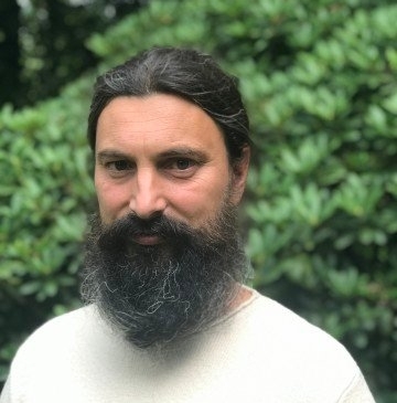 Kundalini Yoga Club Review (2021) + 14 Dagen Gratis Proberen! Guru Gian