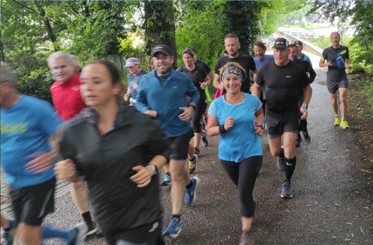 start running with a smile JustGoo