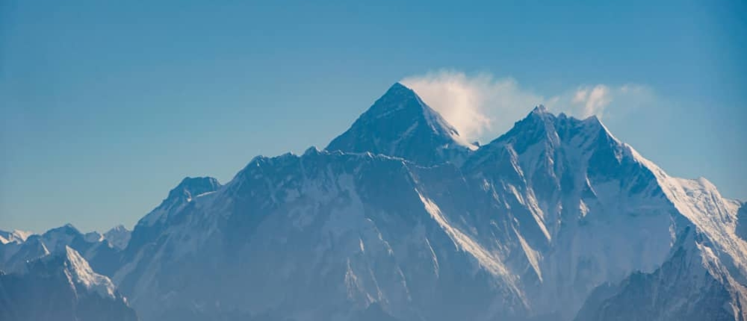 Wat is de grootste berg ter wereld? Onthulling van de machtigste toppen van de aarde