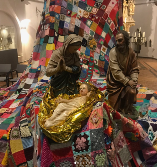 Nativity scene with comfort blanket