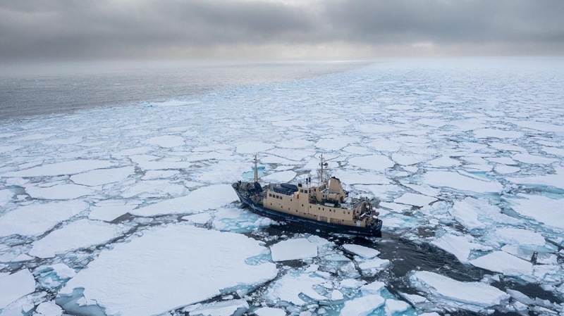 Spitsbergen fotoreis winter expeditieschip