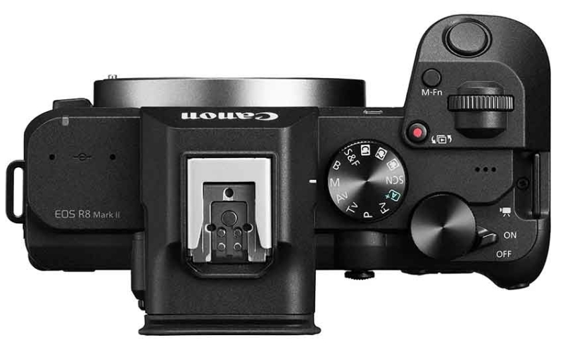 Canon R8 II body van boven