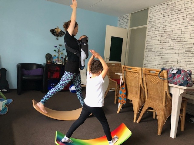 wiebelyoga null