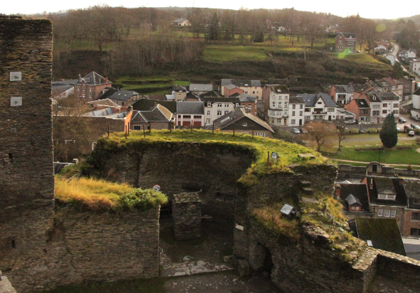 La Roche en Ardenne kasteel met kinderen La Roche en Ardenne kasteel met kinderen