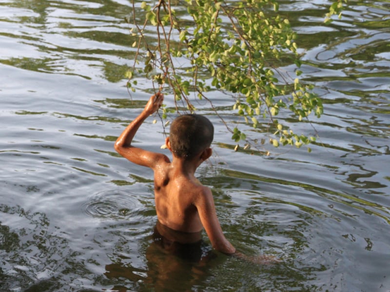 Going local in Polonnaruwa