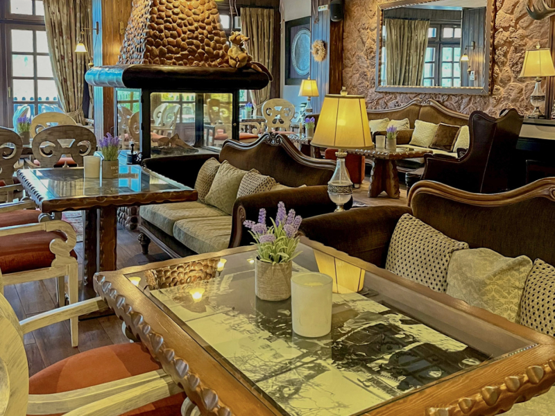 Aroma Dryos Spa & Eco Hotel lobby-bar-ontbijtzaal