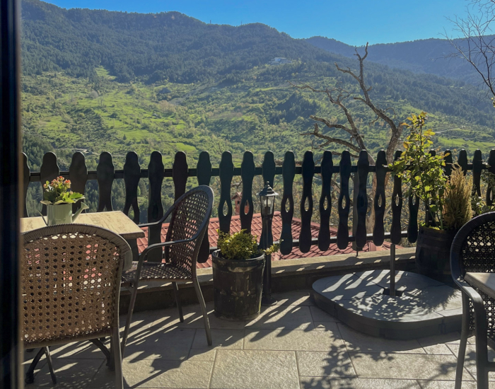 Aroma Dryos Spa & Eco Hotel terras