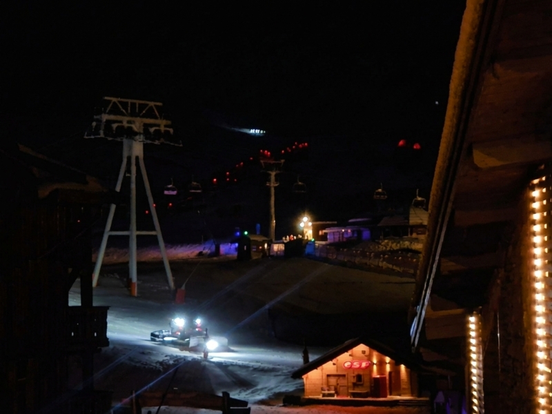 Avond pistebully Val Thorens met gezin