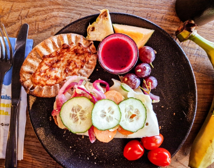 Vers brood en Finse lekkernijen bij het ontbijtbuffet van Break Sokos Hotel Tahko