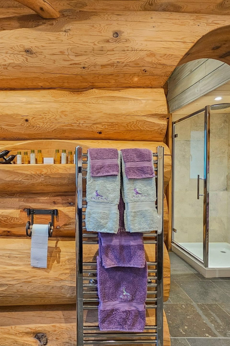 Badkamer en sauna Eagle Brae Log Cabins