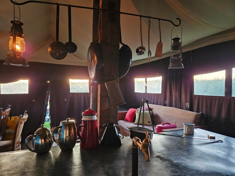 BoerenBed safaritent binnenkant