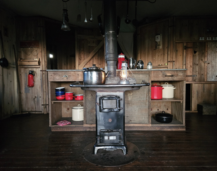 Boerenbed tent van binnen De Kalverweide