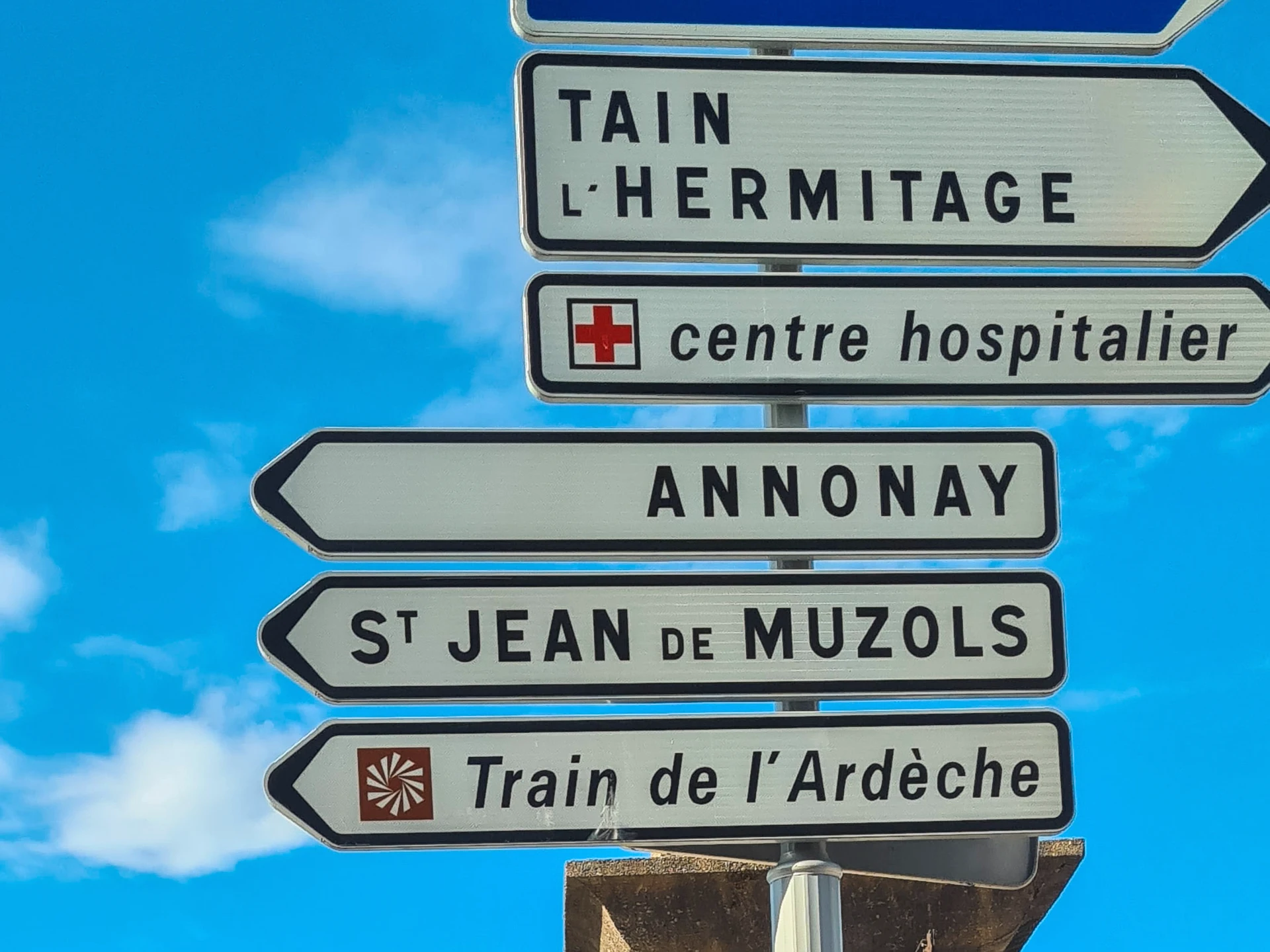 Bord naar Train de l'Ardèche in Tournon-sur-Rhône